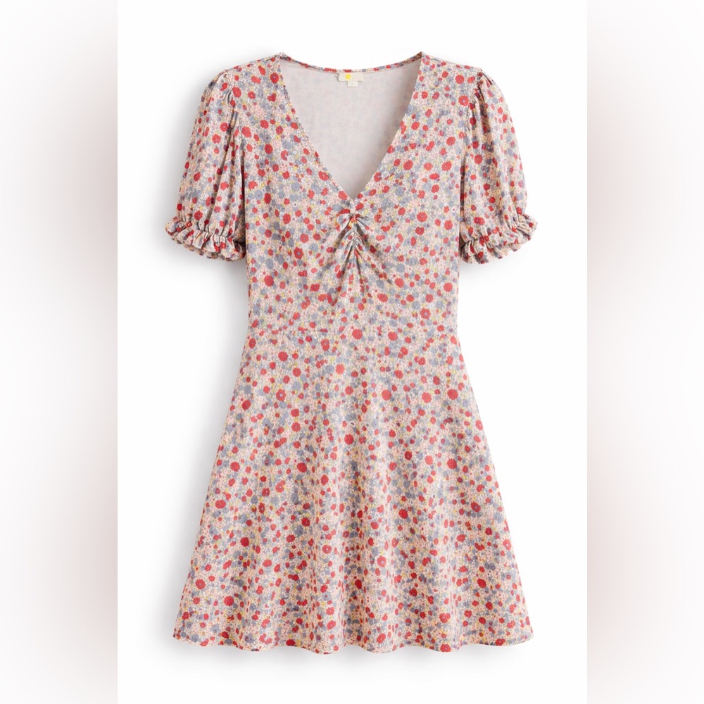 Boden CottageCore Floral Ruched Bust and Puffed Sleeves Mini Dress With Pockets!